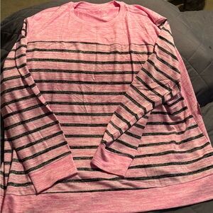 Ladies Lightweight Pullover Sweater